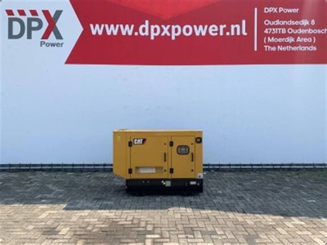 - - - Cat DE18E3 - 18 kVA Generator - DPX-18002