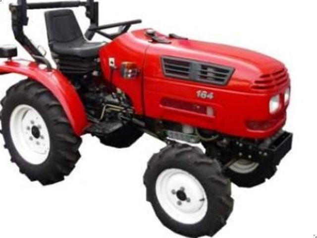 - - - Mahindra 164 16PS Schlepper Traktor Allrad Bulldog