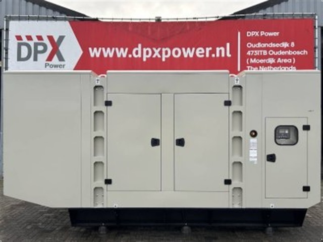 - - - TAD1642GE - 650 kVA Generator - DPX-18884