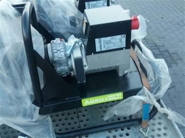 - - - Stromgenerator/ Agregat prądotwórczy AV 18* Agrovolt / Generador AV 18